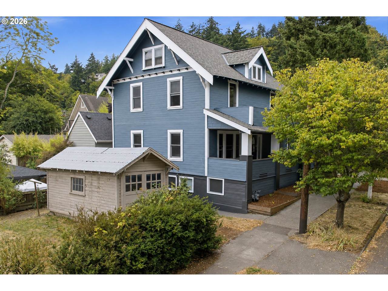 https://bt-photos.global.ssl.fastly.net/portland/1280_boomver_1_603933144-2.jpg