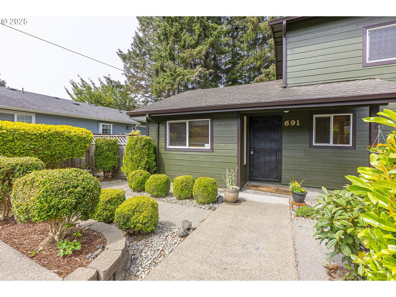 https://bt-photos.global.ssl.fastly.net/portland/1280_boomver_1_604998312-2.jpg