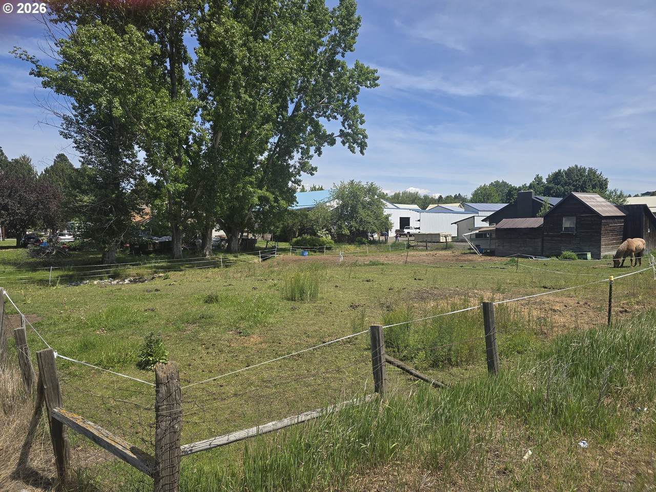 https://bt-photos.global.ssl.fastly.net/portland/1280_boomver_1_607746298-2.jpg