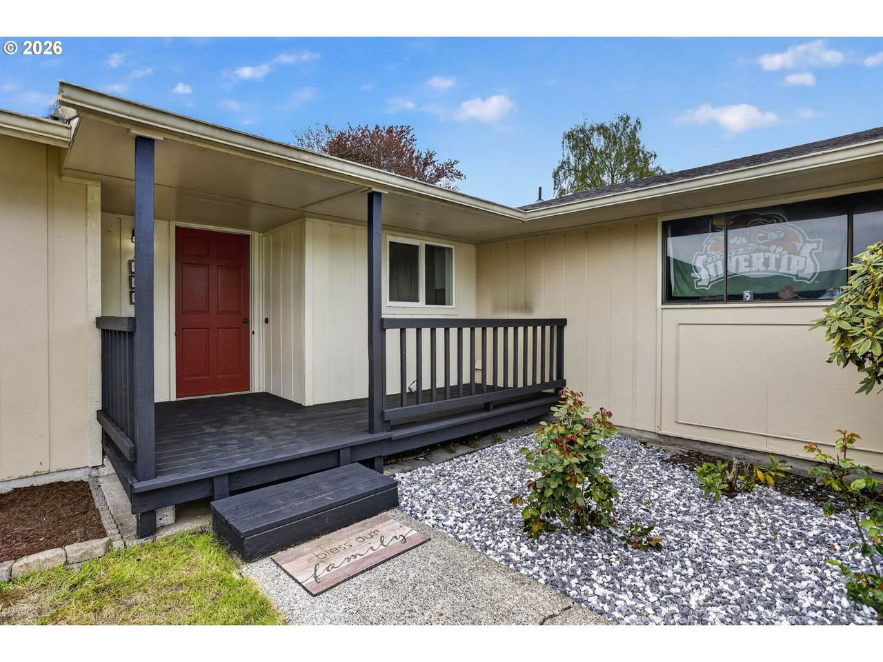 https://bt-photos.global.ssl.fastly.net/portland/1280_boomver_1_609111304-2.jpg