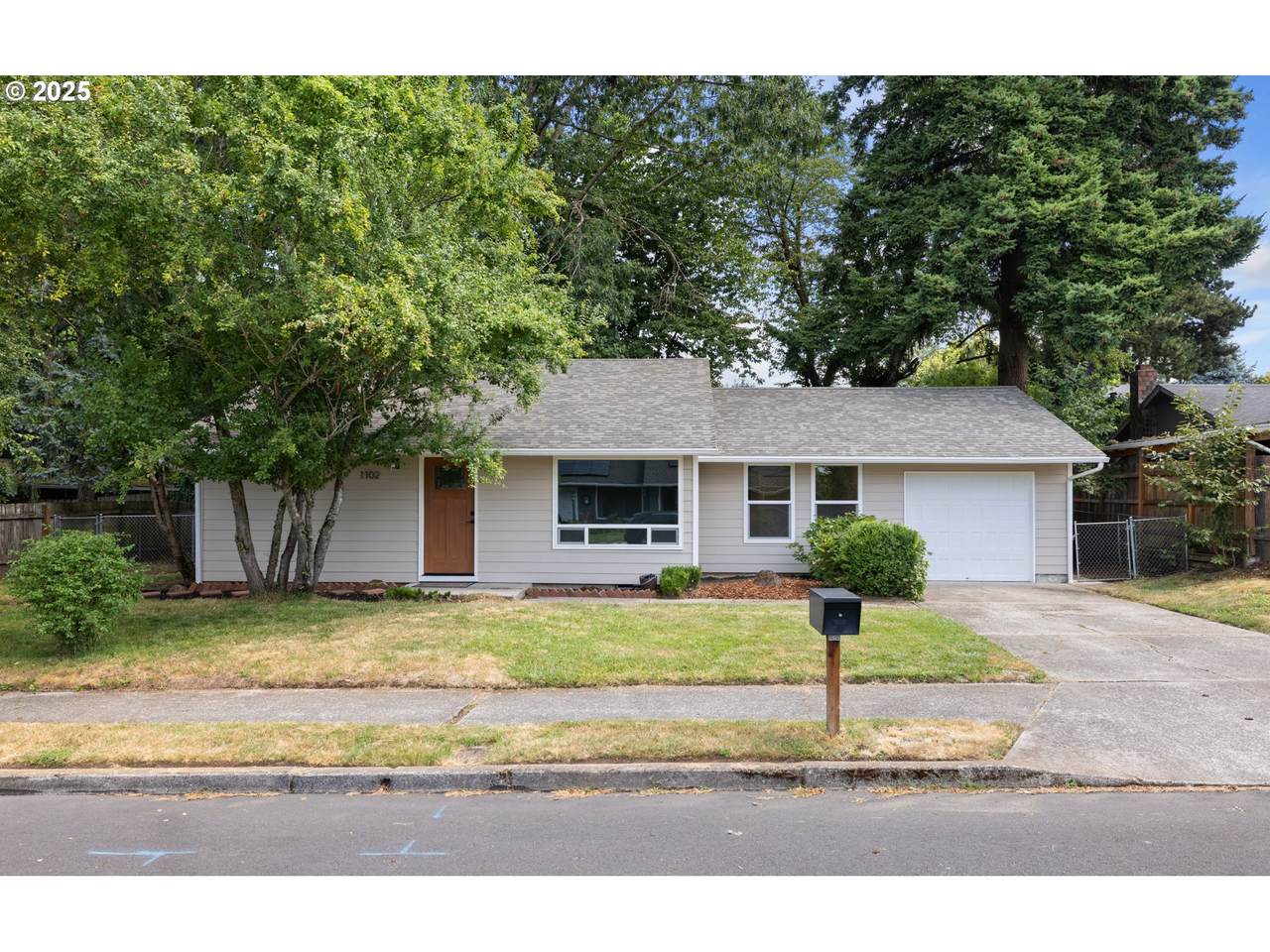 1102 209TH Ave - Photo 1