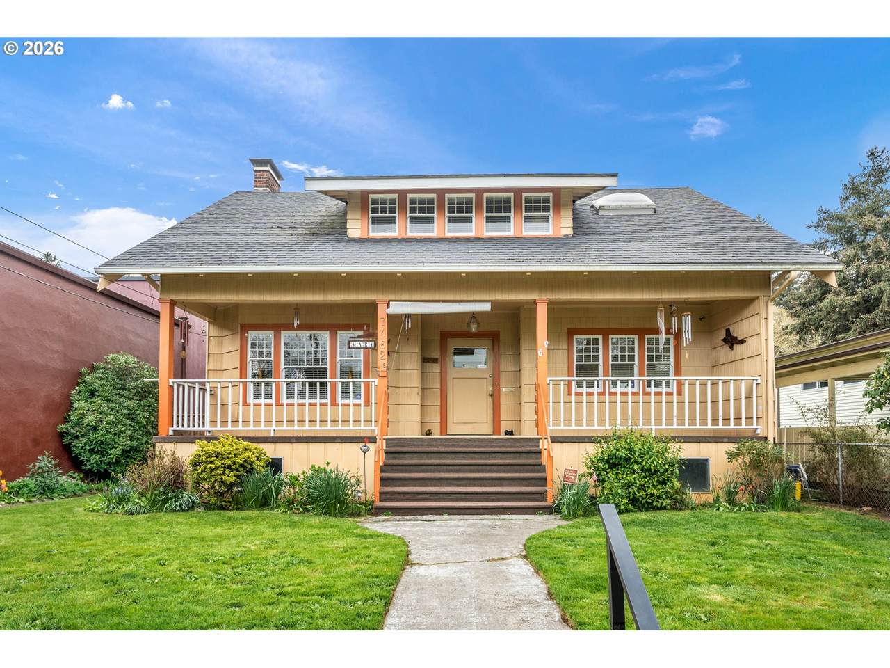7462 Dwight Ave - Photo 1