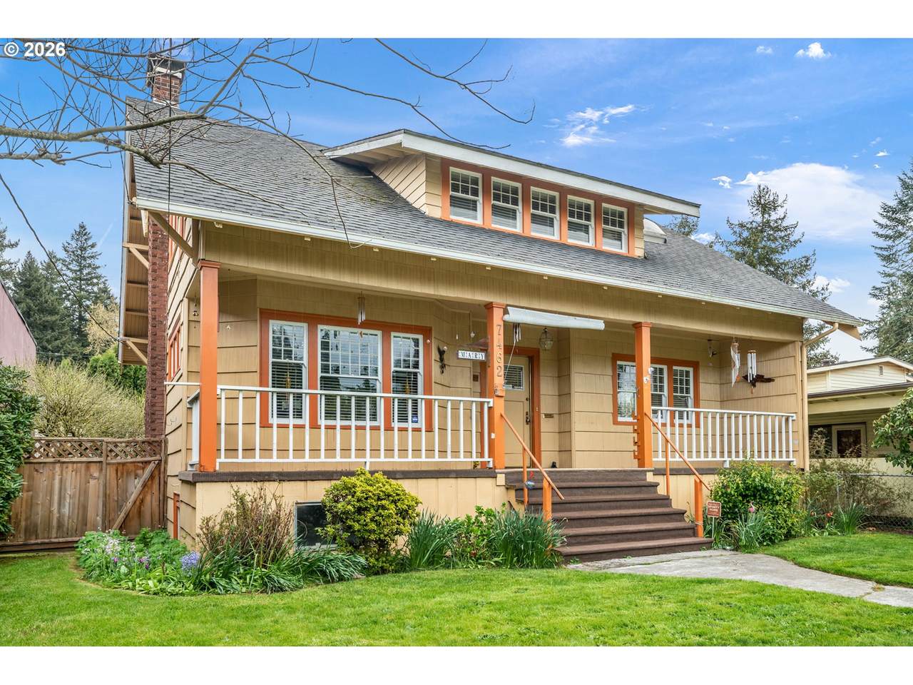 https://bt-photos.global.ssl.fastly.net/portland/1280_boomver_1_609540610-2.jpg