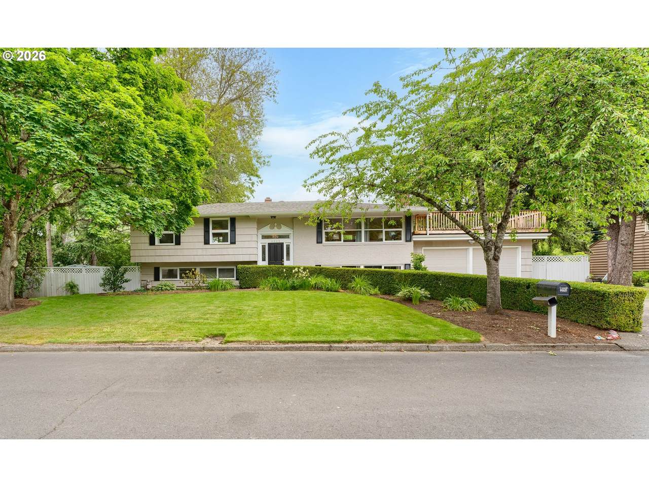 8925 Caroline Dr - Photo 1