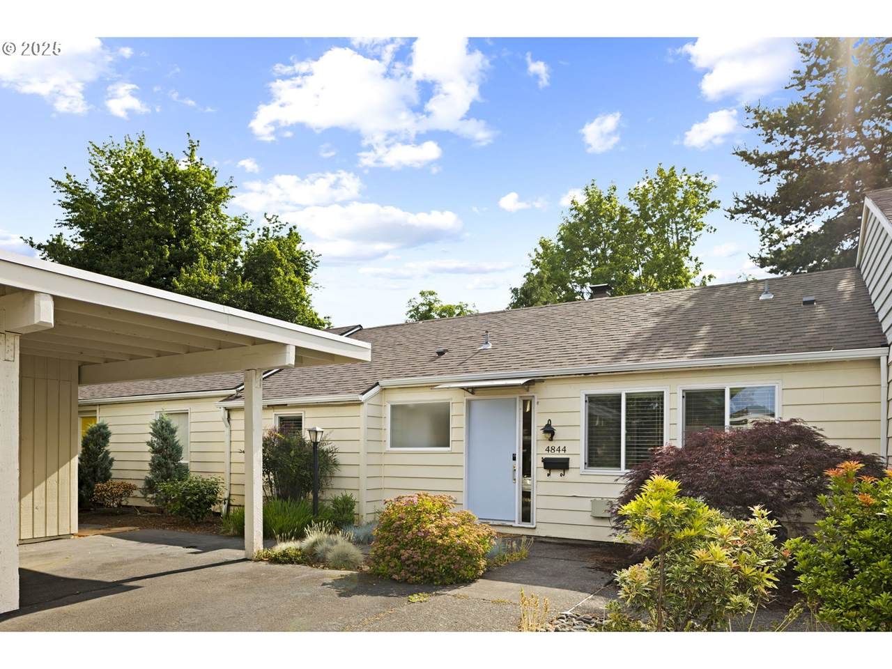 4844 Wembley Pl - Photo 1