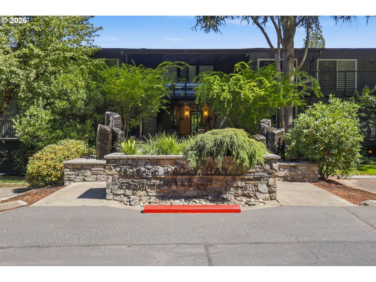 16250 Pacific Hwy - Photo 1