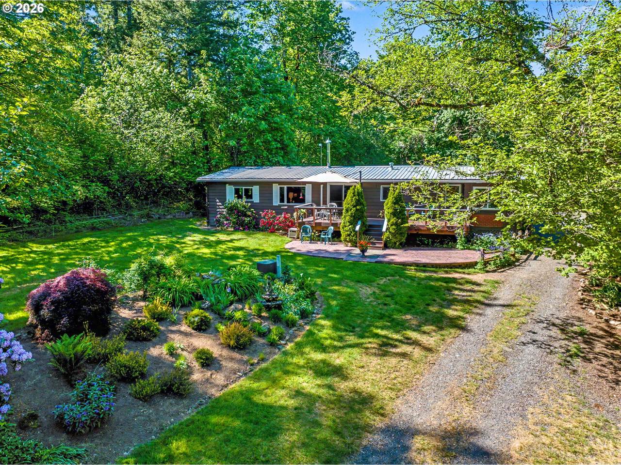 https://bt-photos.global.ssl.fastly.net/portland/1280_boomver_1_614396576-2.jpg