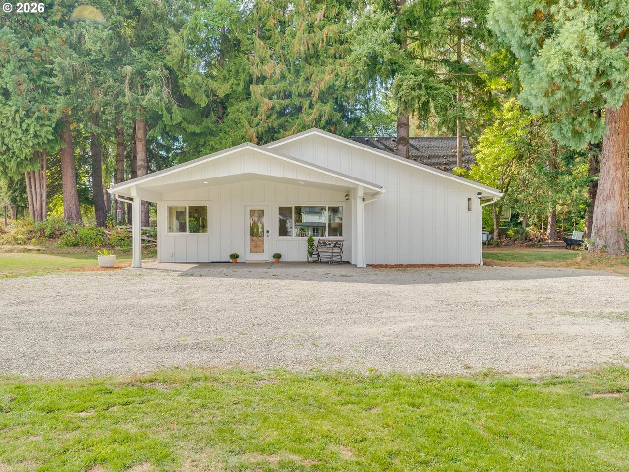 https://bt-photos.global.ssl.fastly.net/portland/1280_boomver_1_615883119-2.jpg