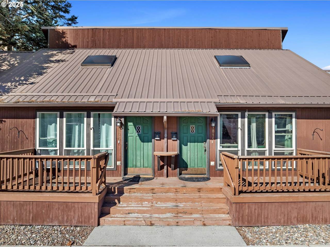 1805 East St - Photo 1