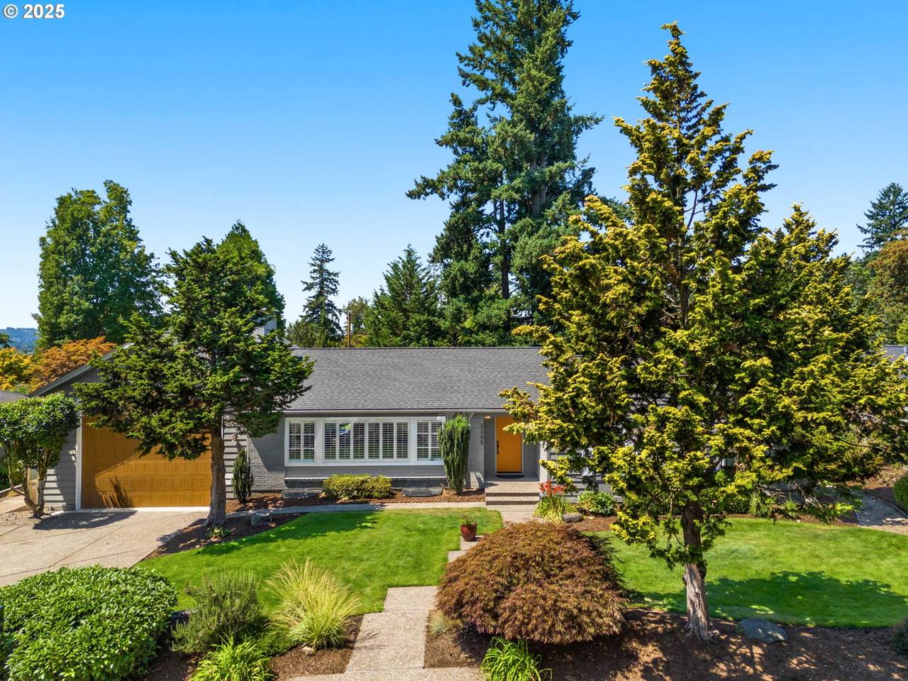 3345 97TH Ave - Photo 1