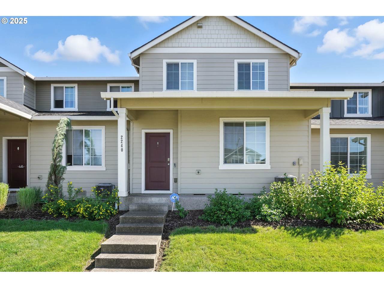 2240 16TH St - Photo 1