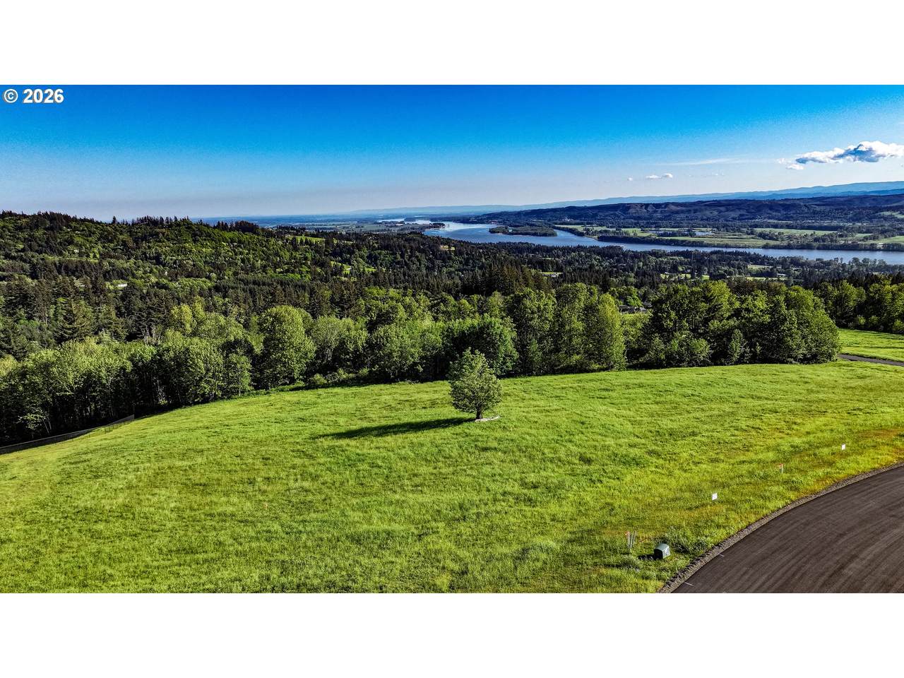 https://bt-photos.global.ssl.fastly.net/portland/1280_boomver_1_617854558-2.jpg