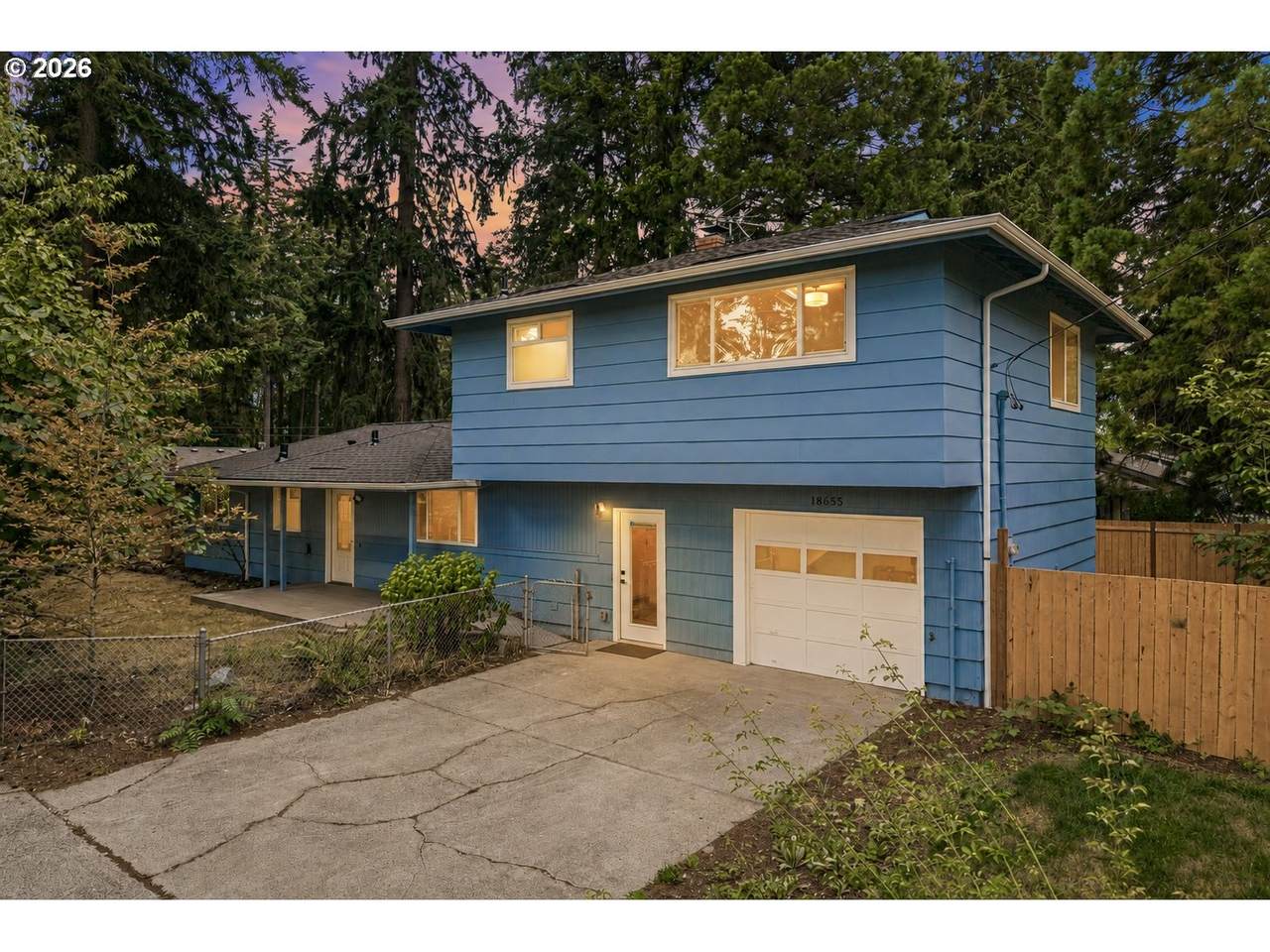 18655 Yamhill Cir - Photo 1