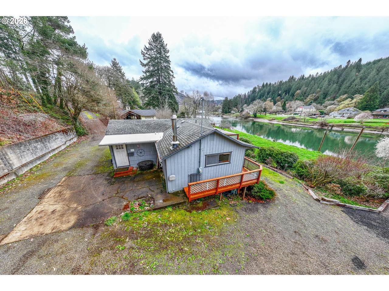 10919 Mapleton Rd - Photo 1