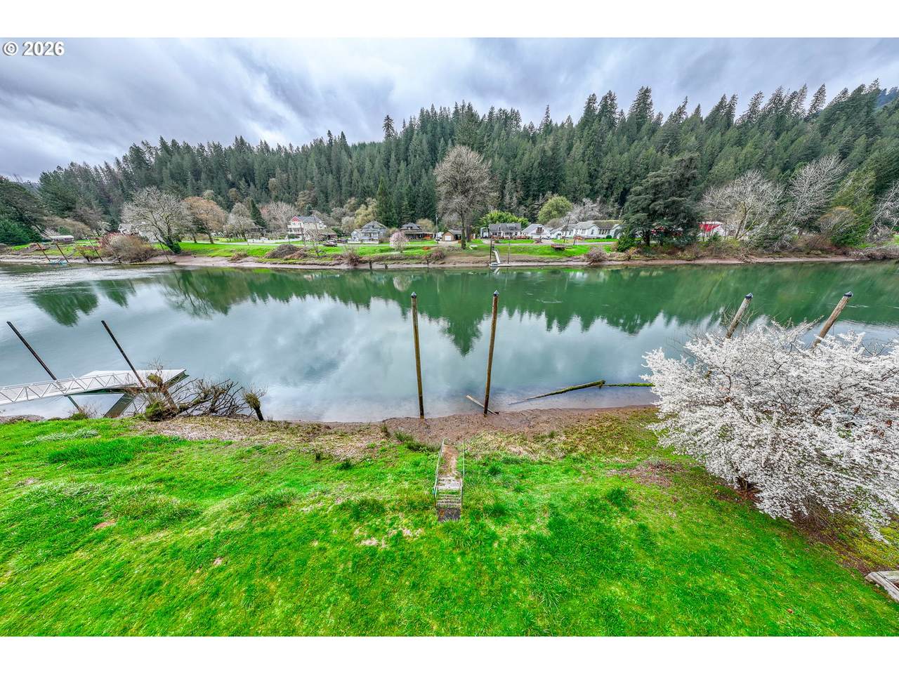 https://bt-photos.global.ssl.fastly.net/portland/1280_boomver_1_619562508-2.jpg