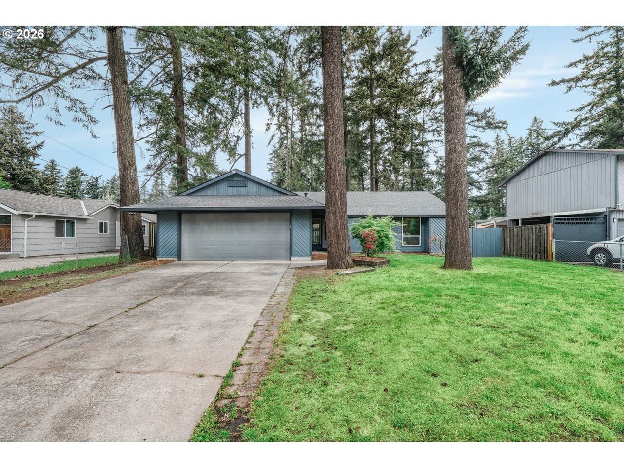 12525 Holgate Blvd - Photo 1