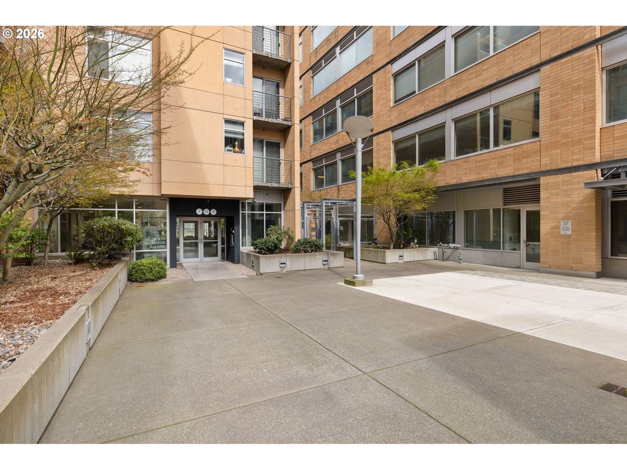 https://bt-photos.global.ssl.fastly.net/portland/1280_boomver_1_620414969-2.jpg