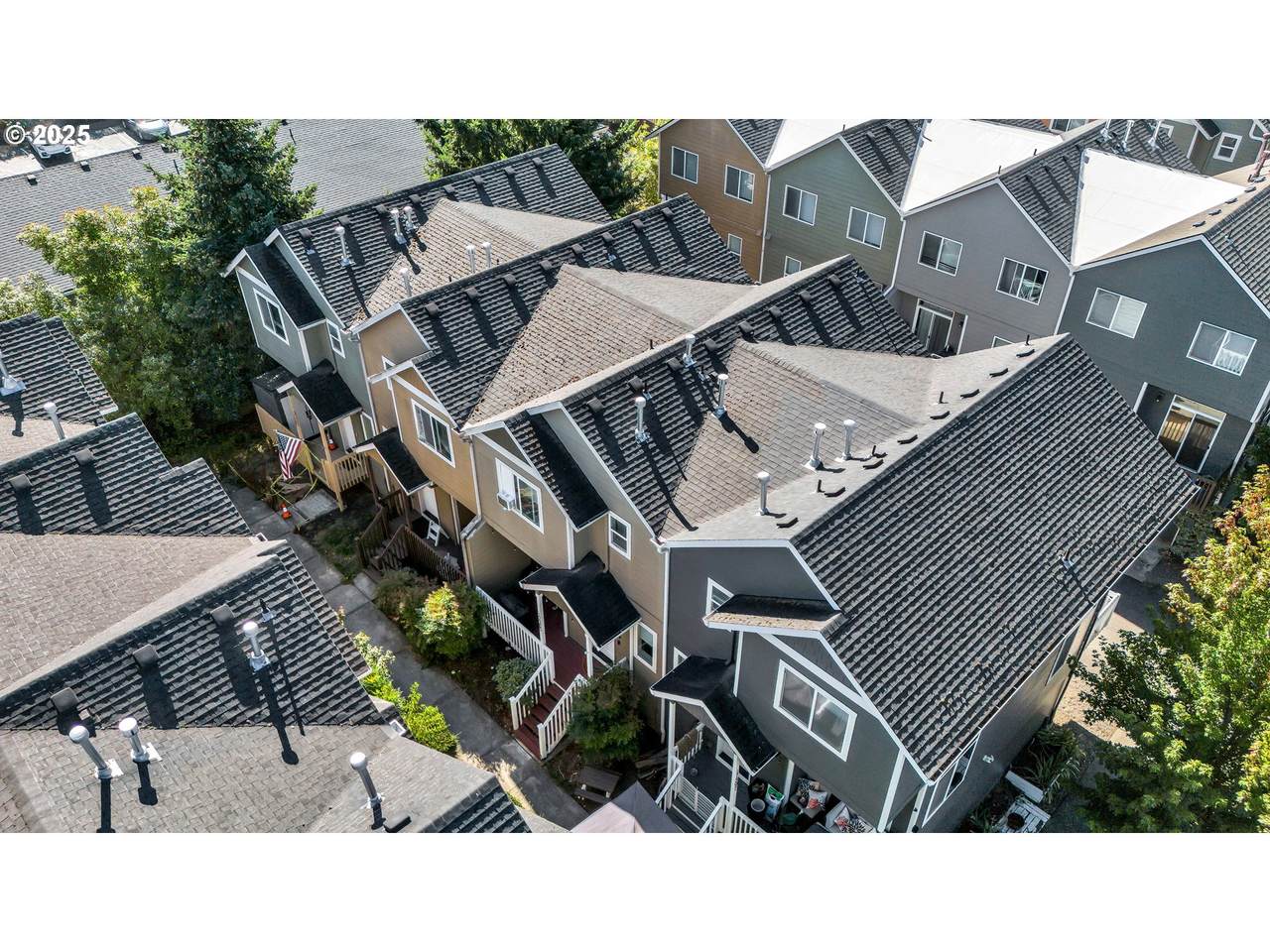 17385 Carson Ct - Photo 1