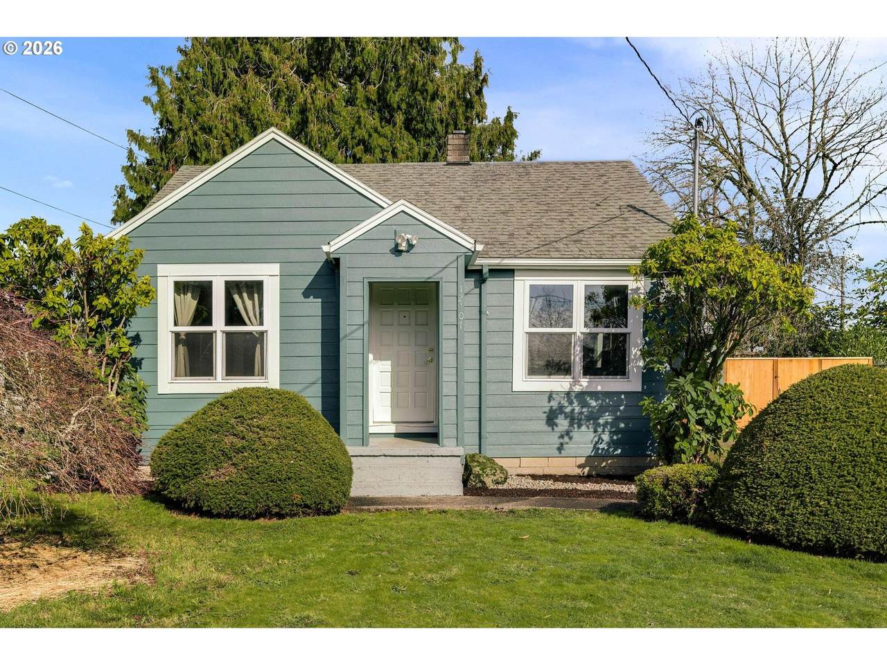 12107 Kelly St - Photo 1