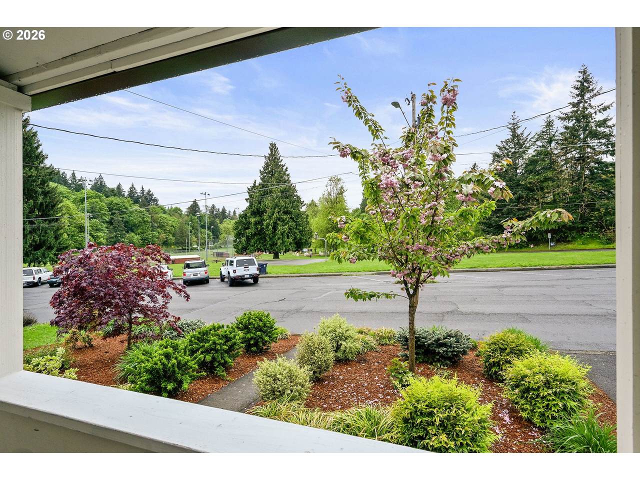 https://bt-photos.global.ssl.fastly.net/portland/1280_boomver_1_622152937-2.jpg