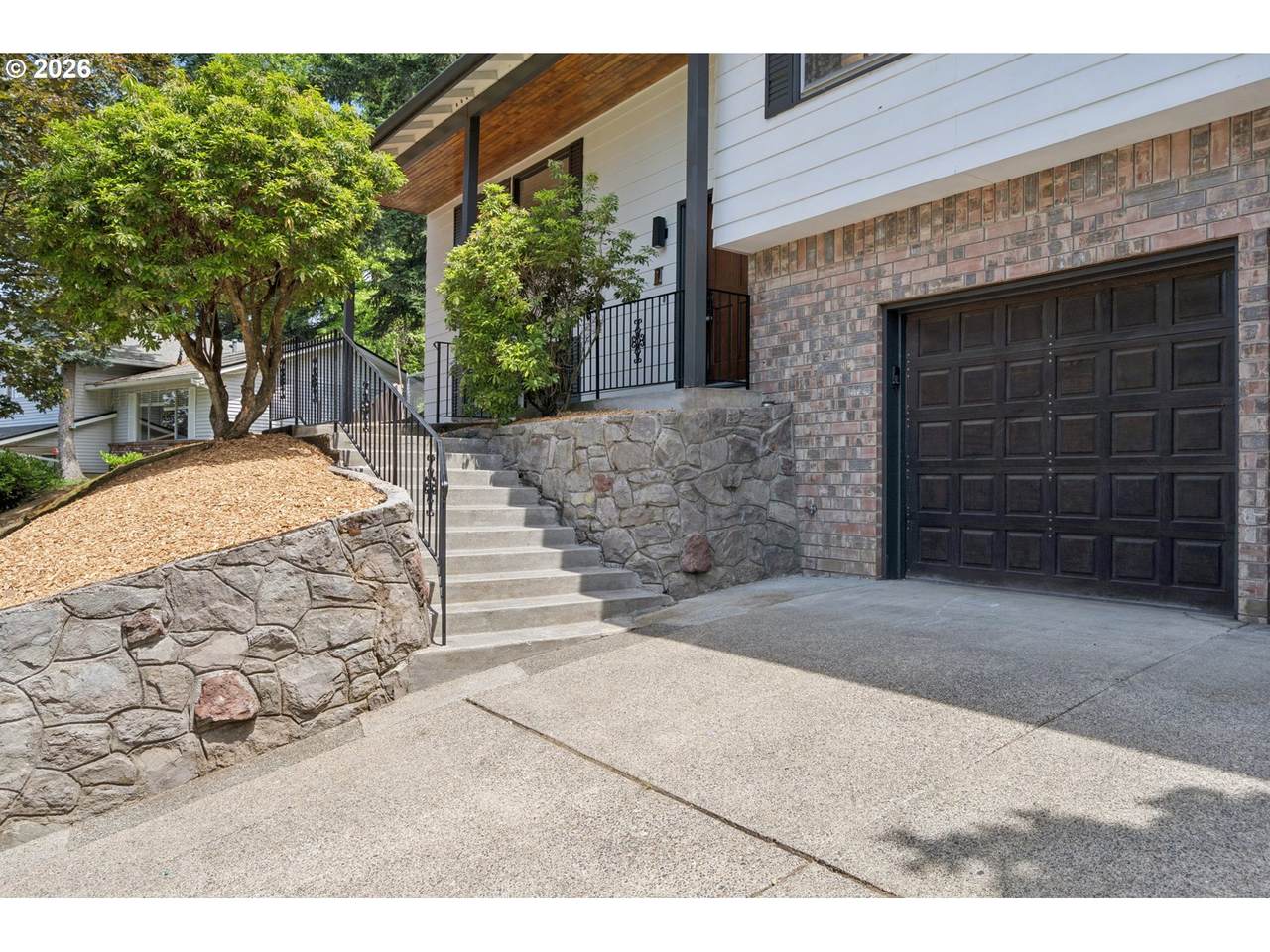 https://bt-photos.global.ssl.fastly.net/portland/1280_boomver_1_623783534-2.jpg