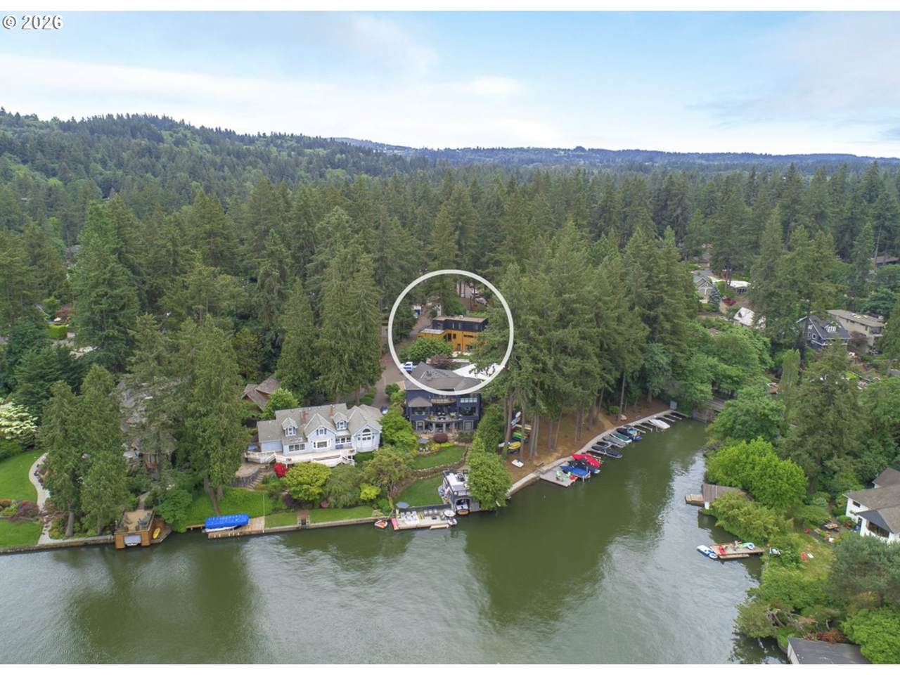 https://bt-photos.global.ssl.fastly.net/portland/1280_boomver_1_623879861-2.jpg