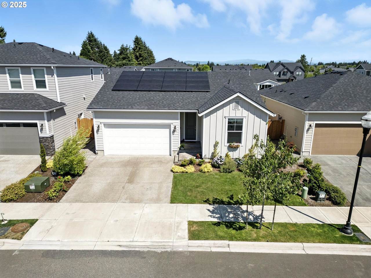 540 Avery Dr - Photo 1