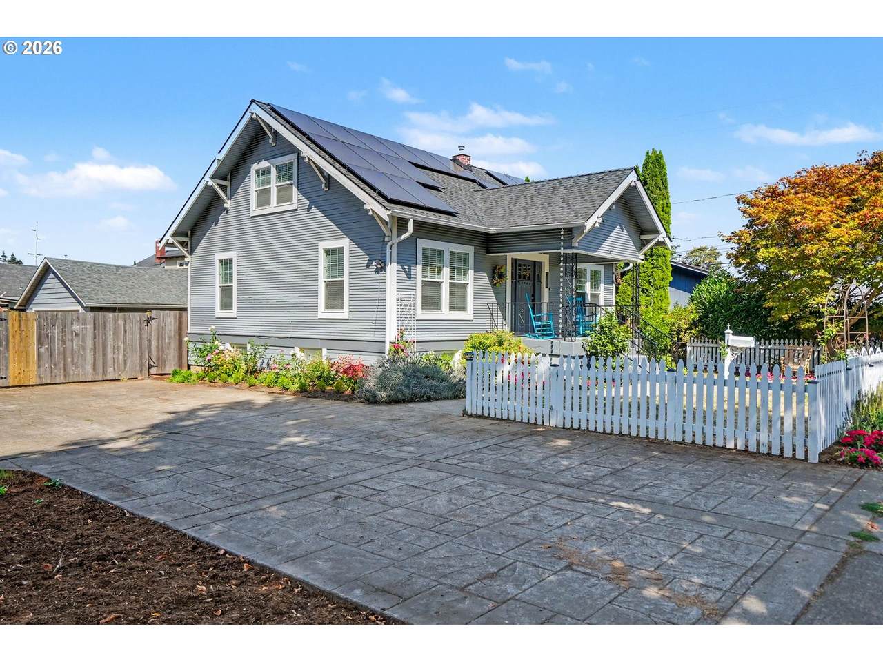 https://bt-photos.global.ssl.fastly.net/portland/1280_boomver_1_624026319-2.jpg