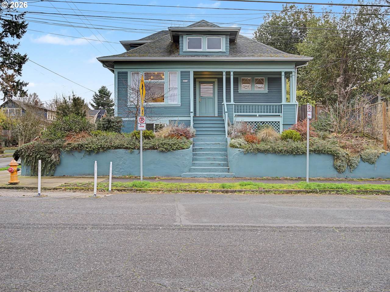 https://bt-photos.global.ssl.fastly.net/portland/1280_boomver_1_627190256-2.jpg