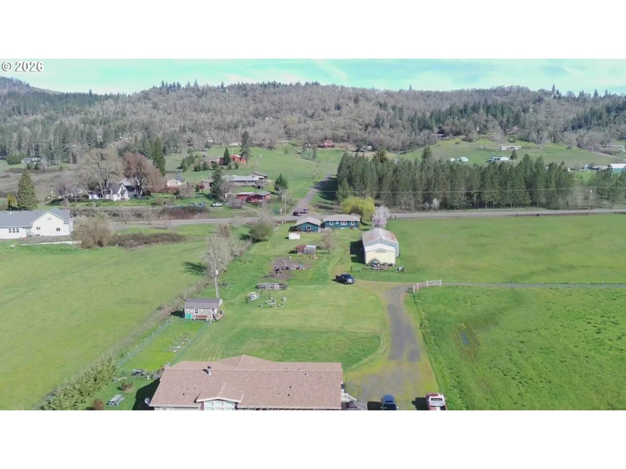 https://bt-photos.global.ssl.fastly.net/portland/1280_boomver_1_628638189-2.jpg