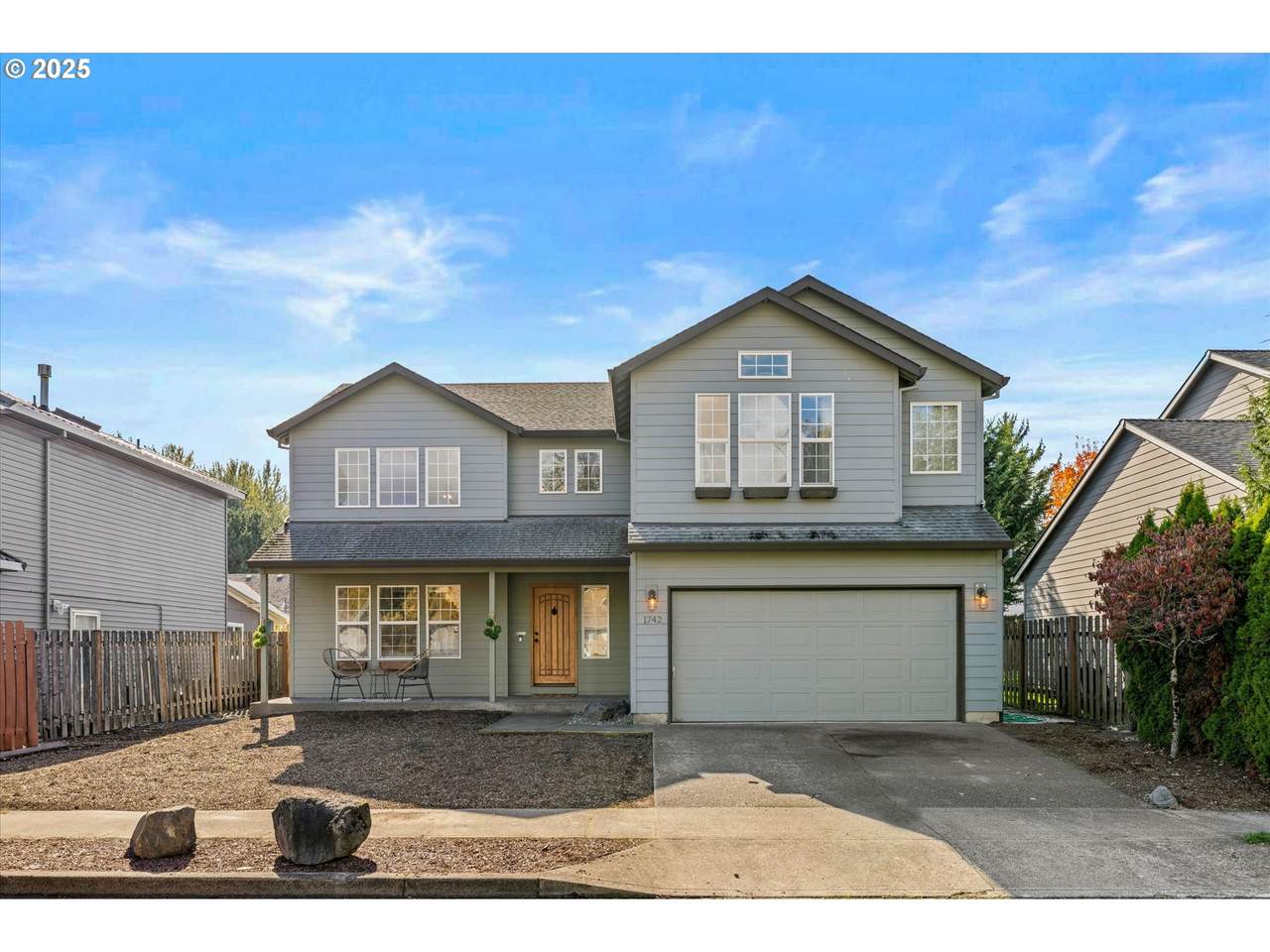 1742 Blue Heron Dr - Photo 1