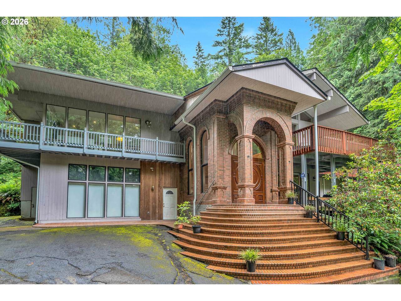 25906 Highview Dr - Photo 1