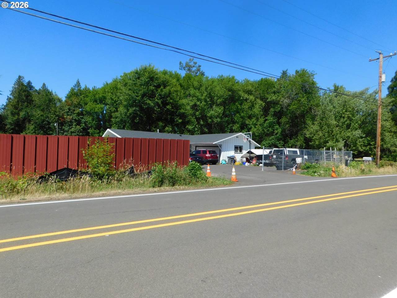 https://bt-photos.global.ssl.fastly.net/portland/1280_boomver_1_629550647-2.jpg