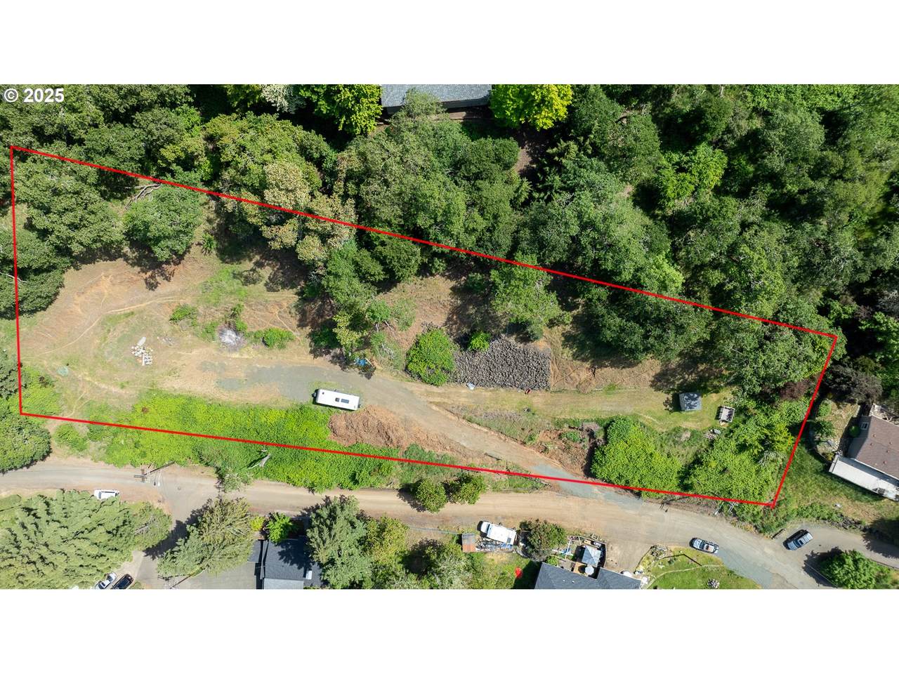 679 Fisher Dr - Photo 1