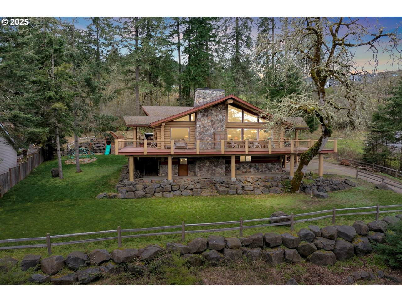 6715 Ivy St - Photo 1