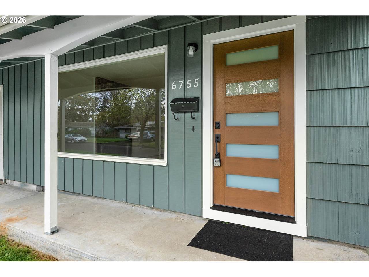 https://bt-photos.global.ssl.fastly.net/portland/1280_boomver_1_632901147-2.jpg