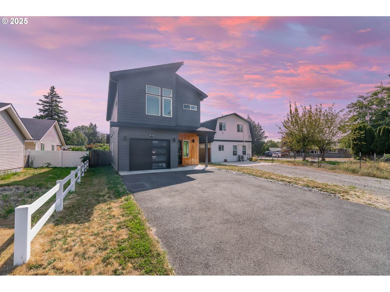 213 1ST Ave - Photo 1