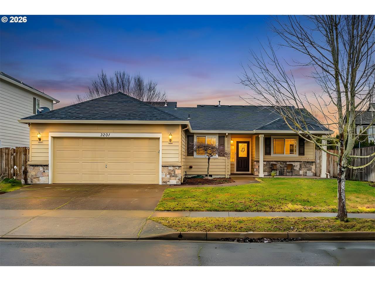 3201 Oxford St - Photo 1