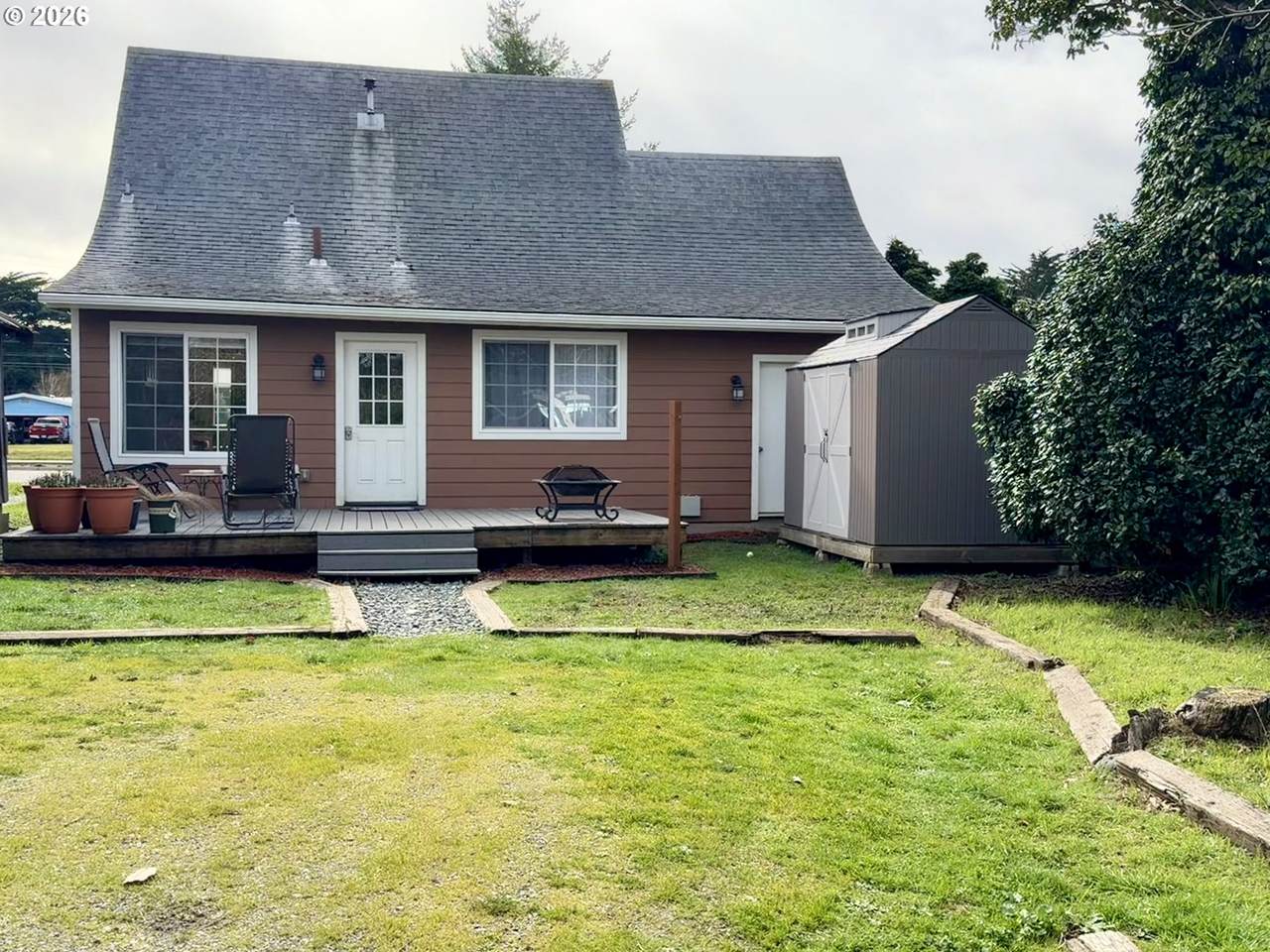 https://bt-photos.global.ssl.fastly.net/portland/1280_boomver_5_633652851-2.jpg
