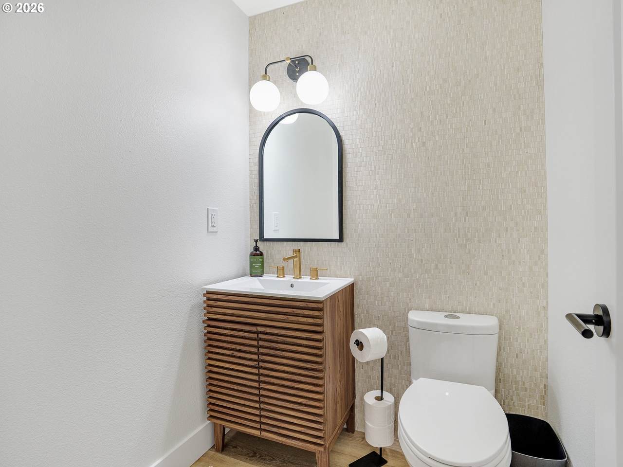 https://bt-photos.global.ssl.fastly.net/portland/1280_boomver_1_633774308-2.jpg