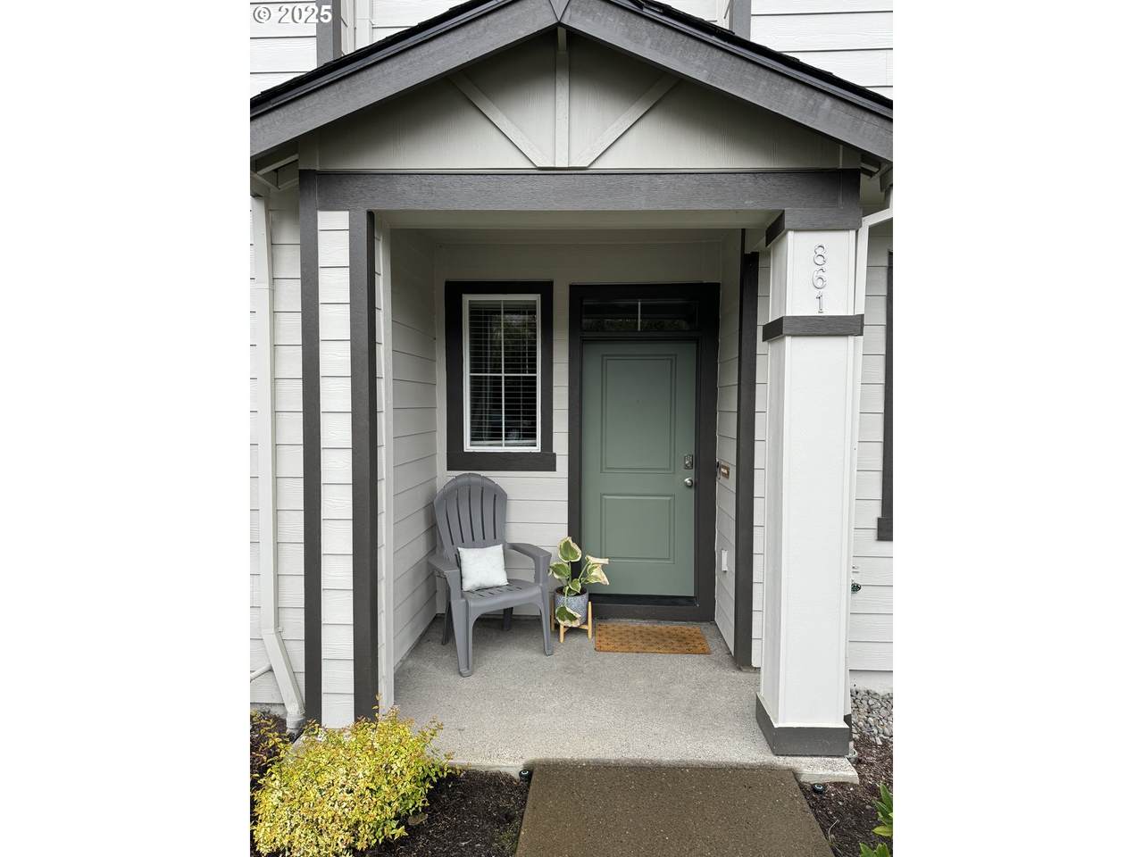 https://bt-photos.global.ssl.fastly.net/portland/1280_boomver_1_634302928-2.jpg
