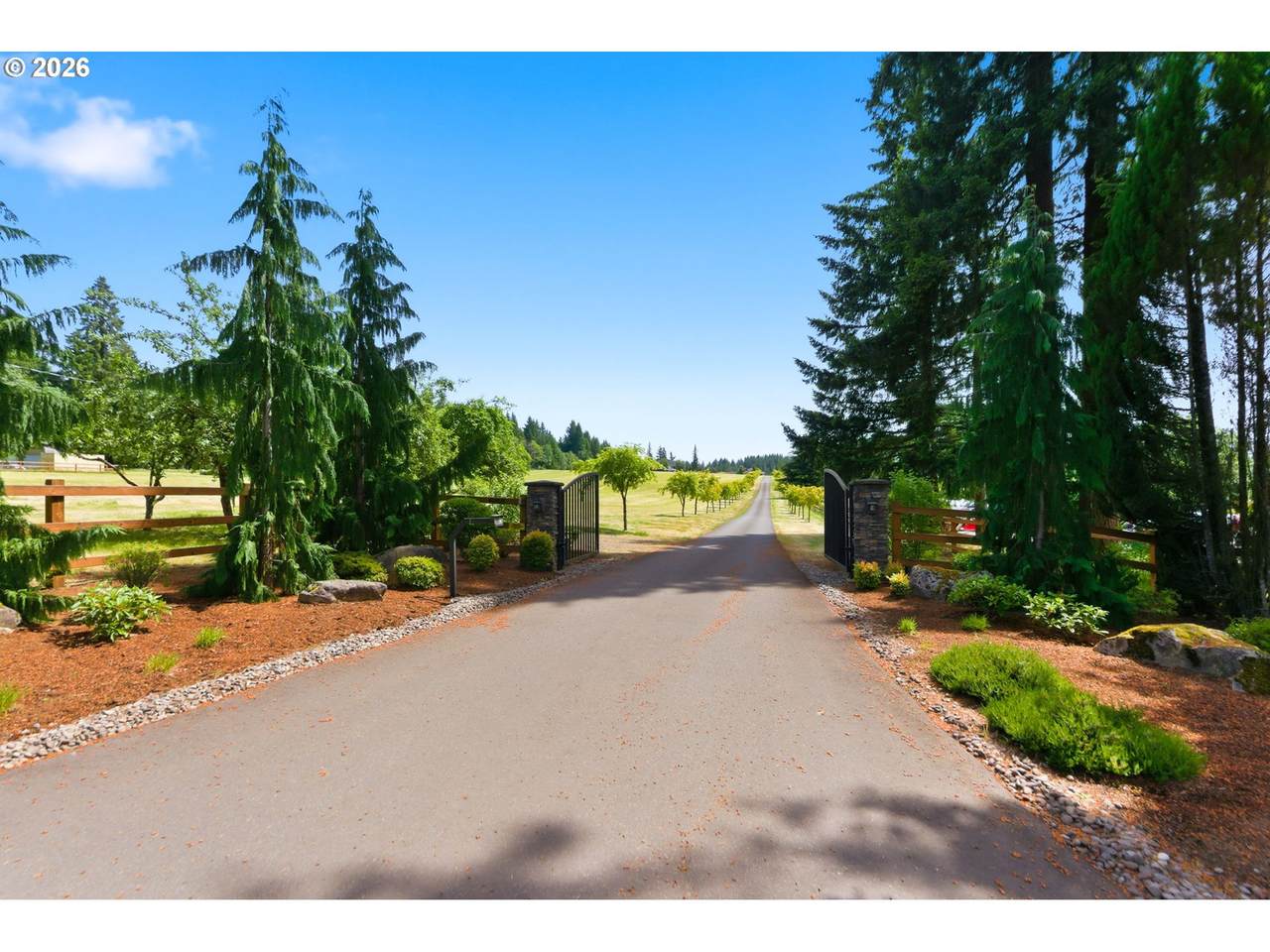 https://bt-photos.global.ssl.fastly.net/portland/1280_boomver_1_634414946-2.jpg