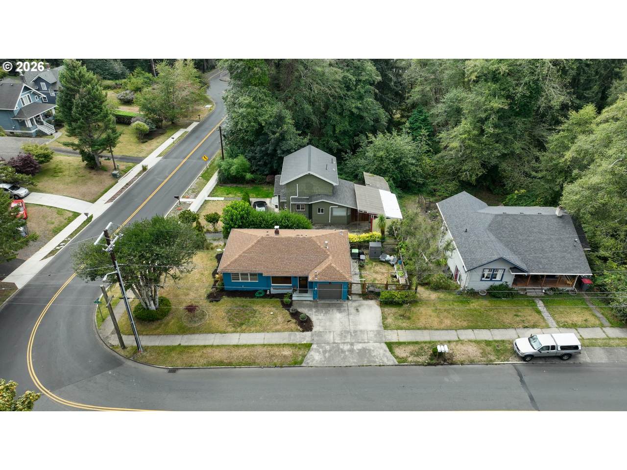 https://bt-photos.global.ssl.fastly.net/portland/1280_boomver_1_635098464-2.jpg
