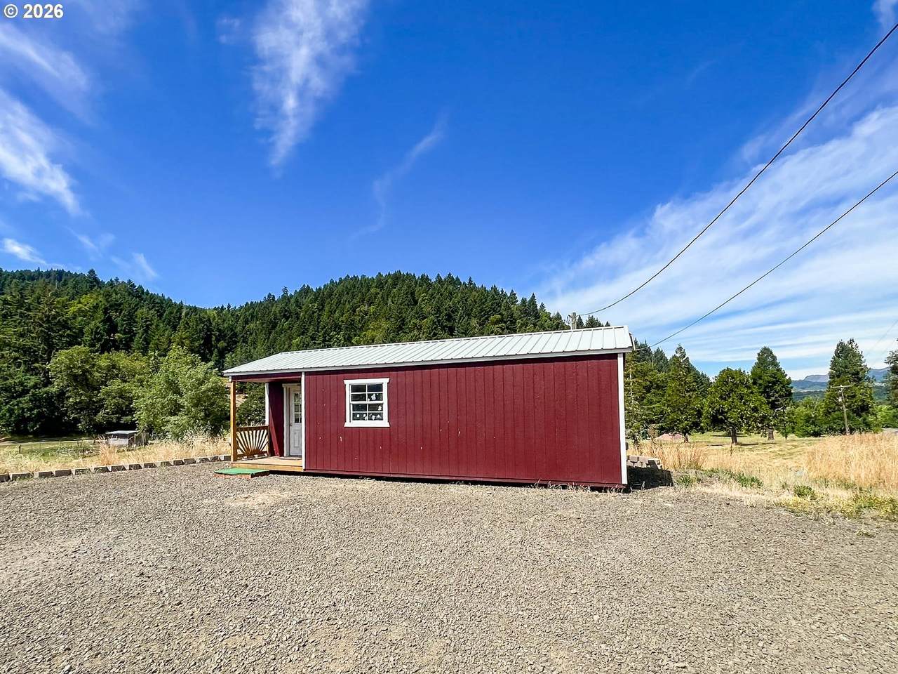 740 Ireland Rd - Photo 1
