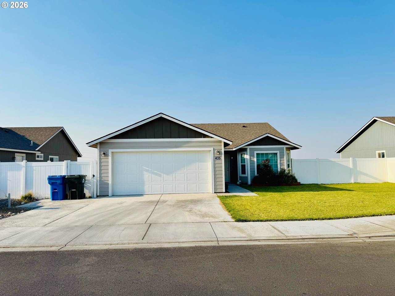 435 Cardinal Pl - Photo 1