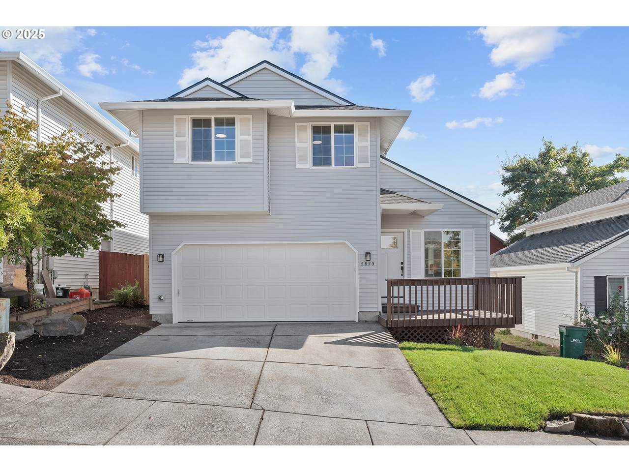 5850 172ND Ter - Photo 1