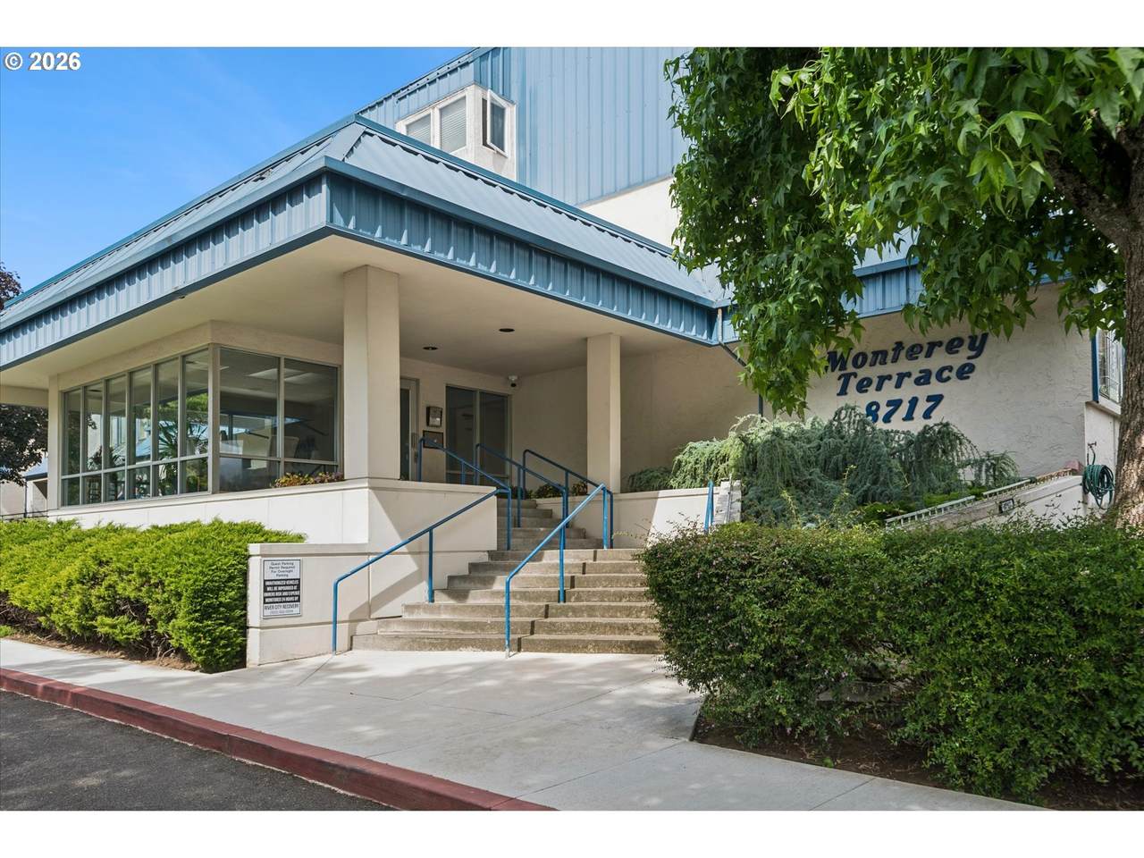 8717 Monterey Ave - Photo 1