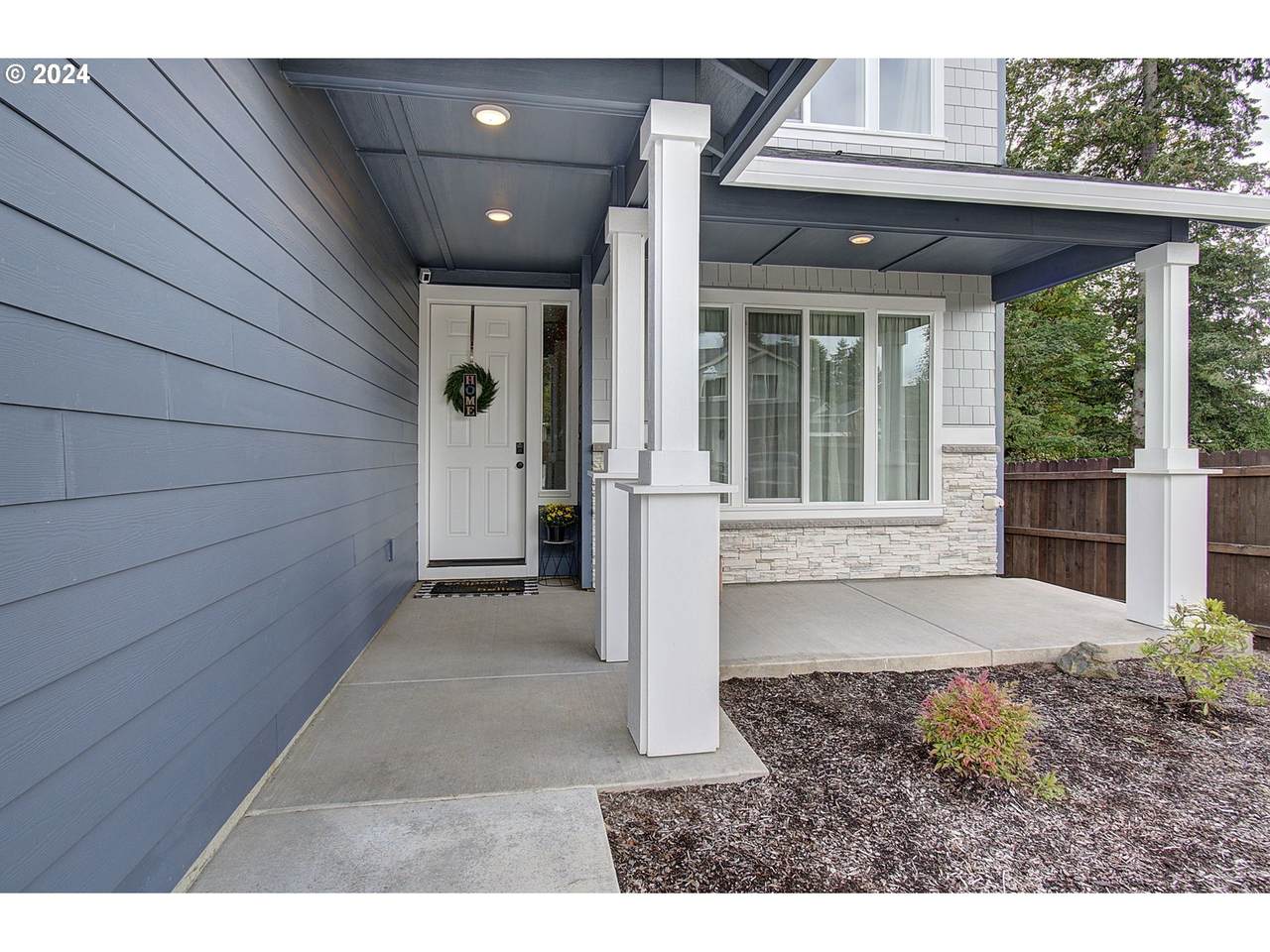https://bt-photos.global.ssl.fastly.net/portland/1280_boomver_1_637847437-2.jpg