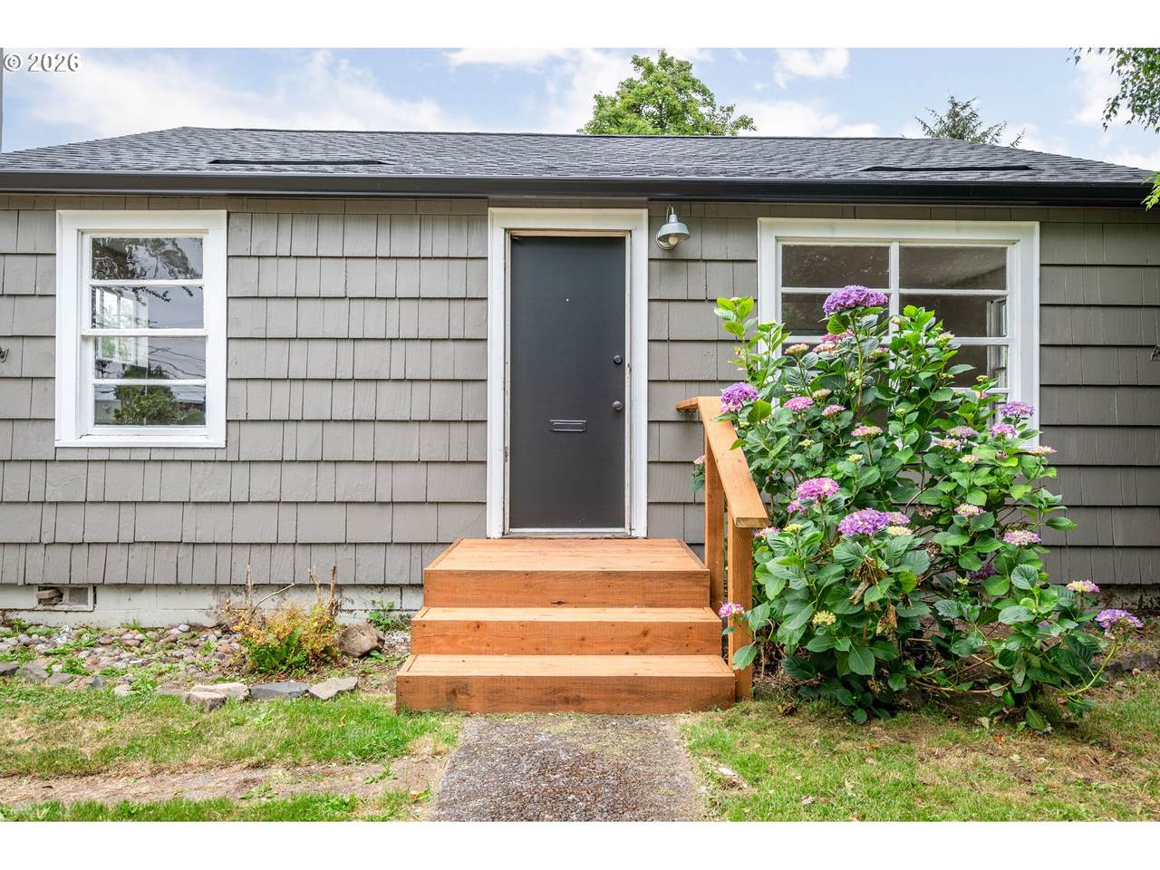 https://bt-photos.global.ssl.fastly.net/portland/1280_boomver_1_638043275-2.jpg