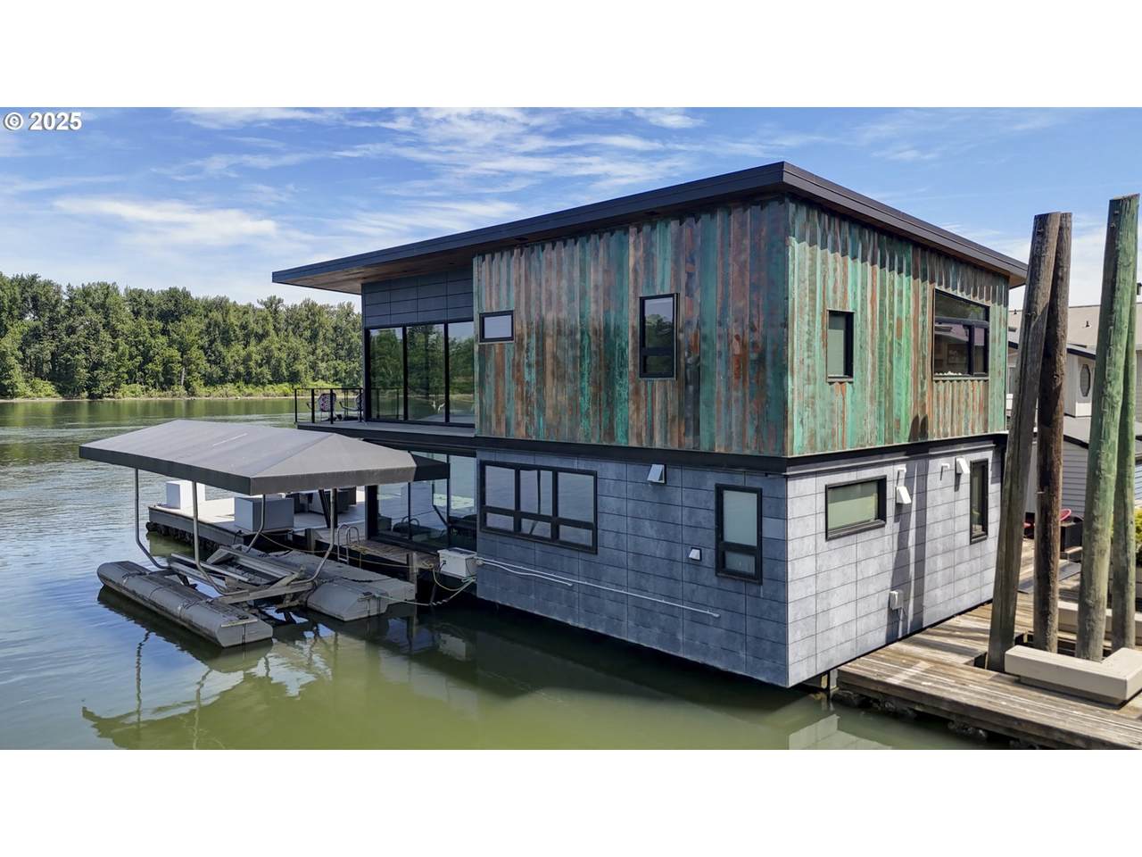 3939 Marine Dr - Photo 1